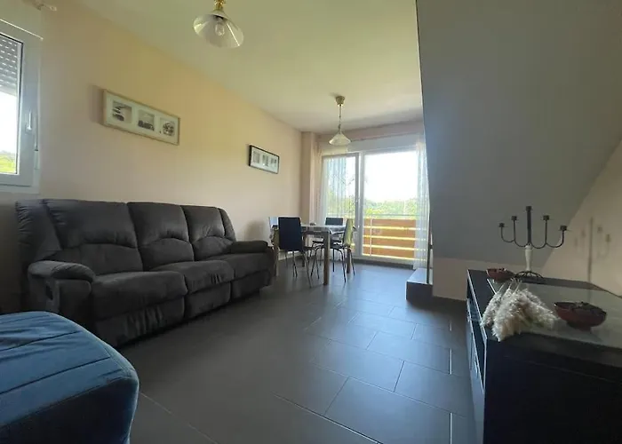 Con Piscina El Llano * El Llano (Udias)